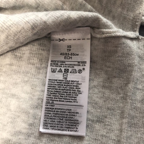 Banana Republic Ribbed Funnel neck sweater XS - Picture 5 of 11